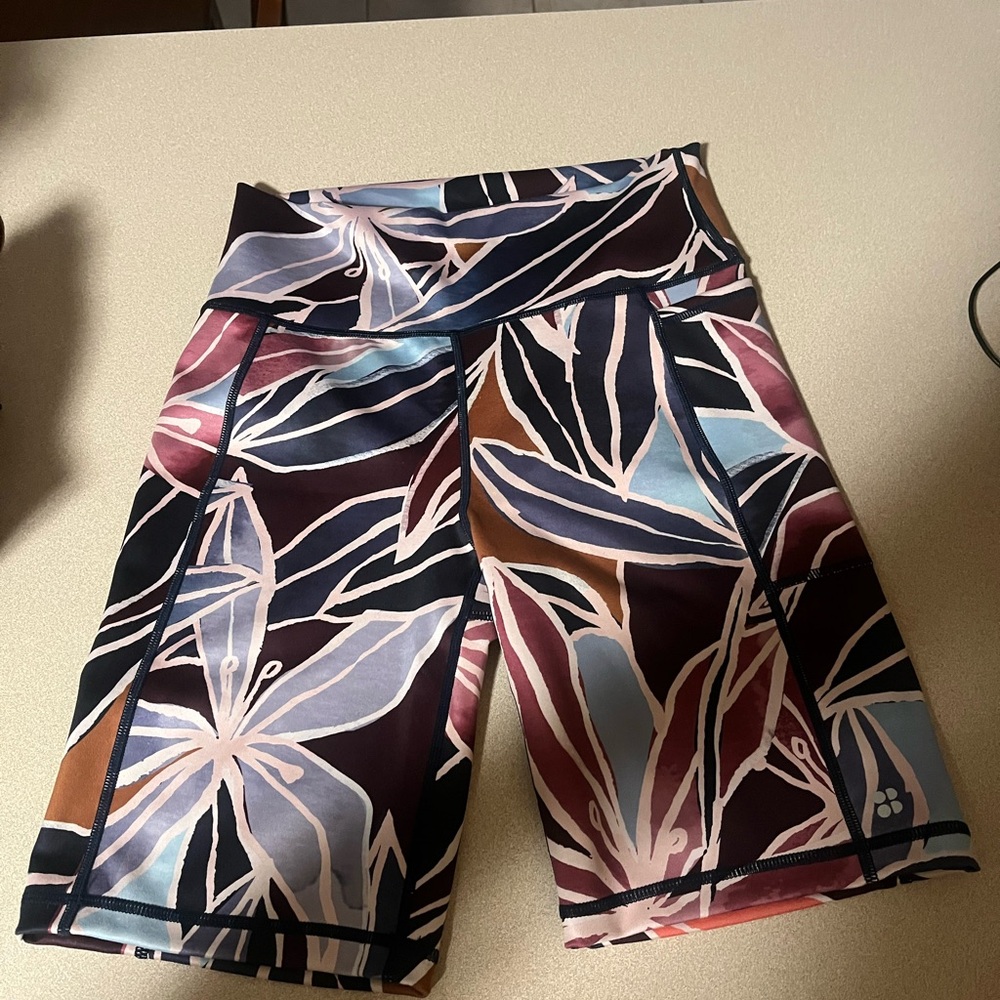 NEW Sweaty Betty Super Sculpt Biker Shorts sz Medium